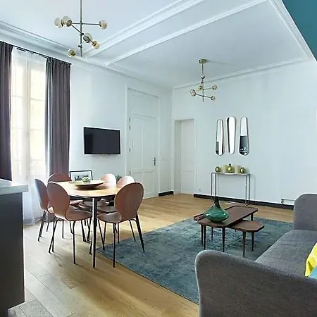 فندق Splendid Champ De Mars - Eiffel Tower 3*